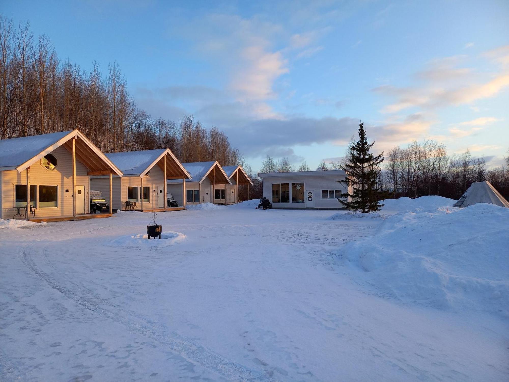 Atte Arstider Lodge Neiden 외부 사진