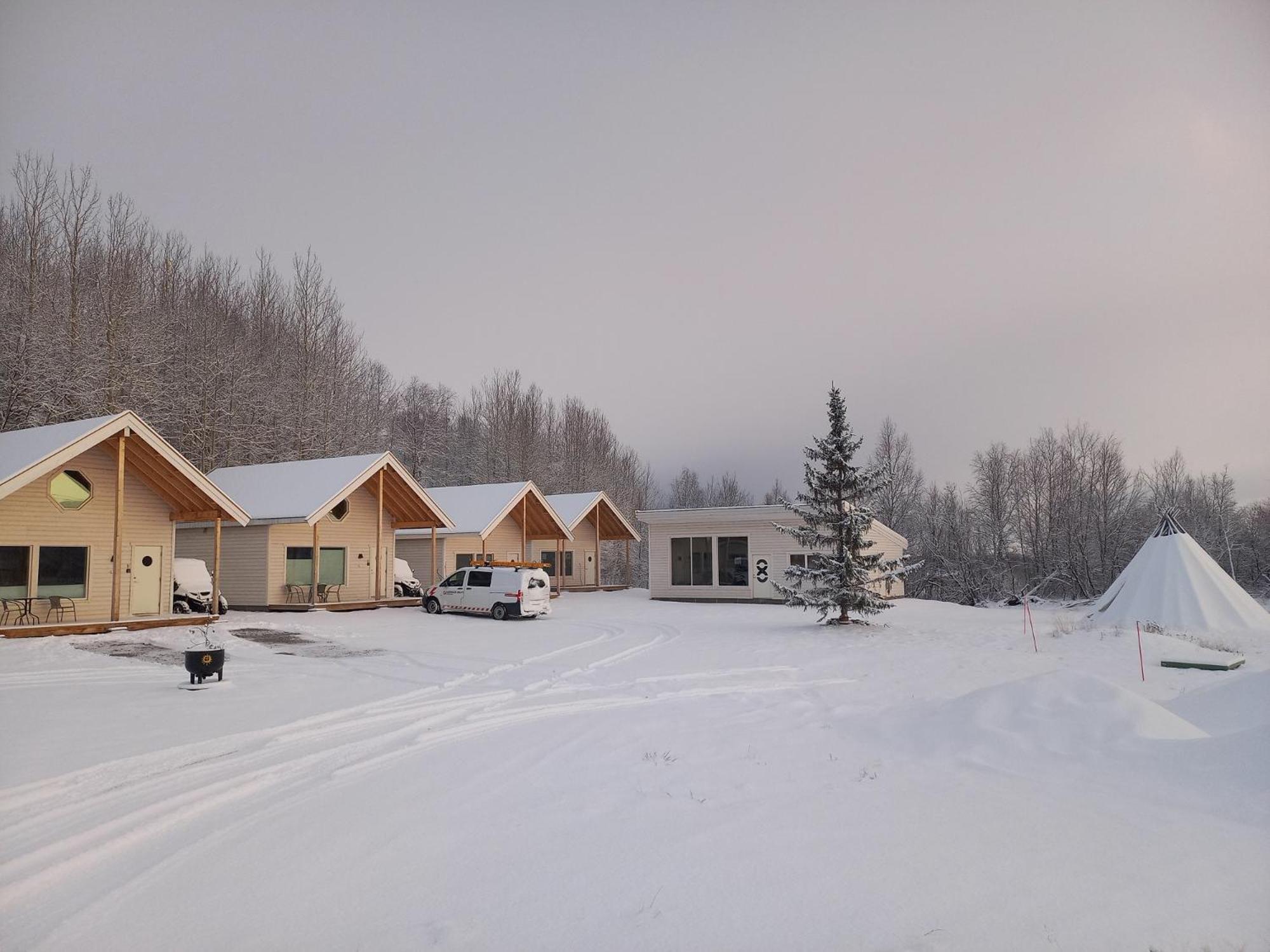 Atte Arstider Lodge Neiden 외부 사진